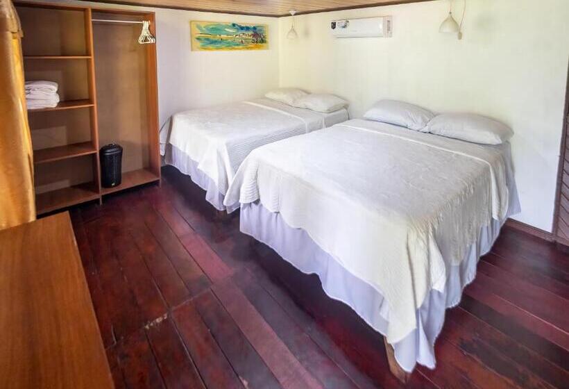 اتاق استاندارد چهارنفره با چشم‌انداز باغ, Tortuguero Beachfront