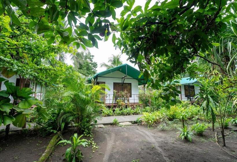 ویلای استاندارد با چشم‌انداز باغ, Tortuguero Beachfront