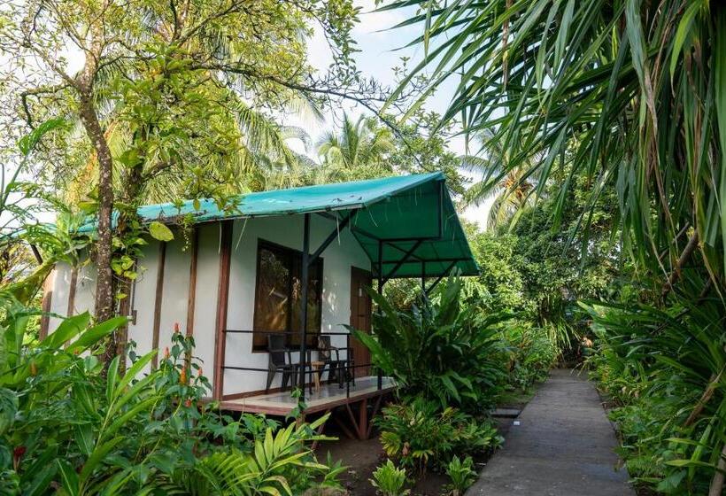 ویلای استاندارد با چشم‌انداز باغ, Tortuguero Beachfront