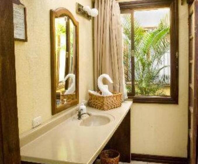اتاق لوکس, Pacande B&b