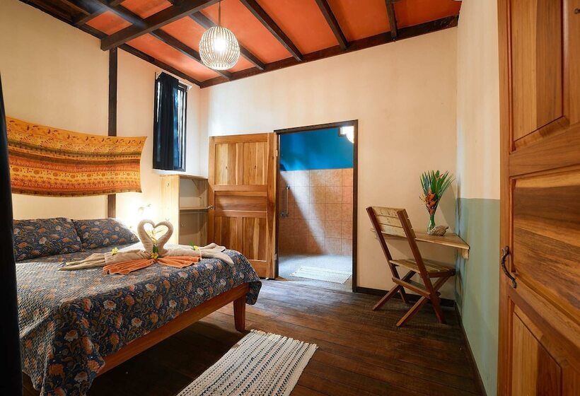 اتاق دلوکس مخصوص معلولین, Playa 506 Beachfront Hostel