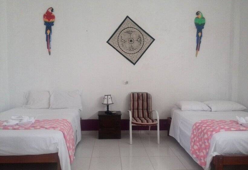 اتاق استاندارد, Chimicuas House