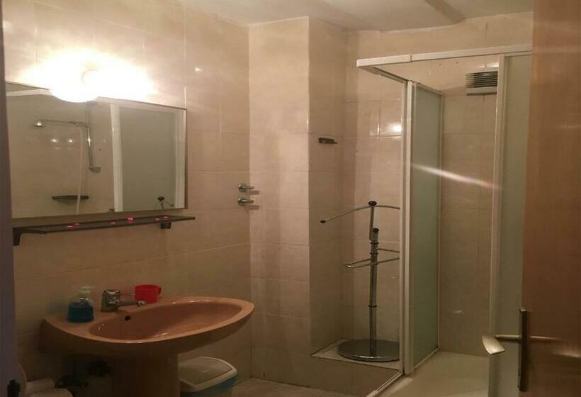 اتاق استاندارد, Guesthouse Villa Manda