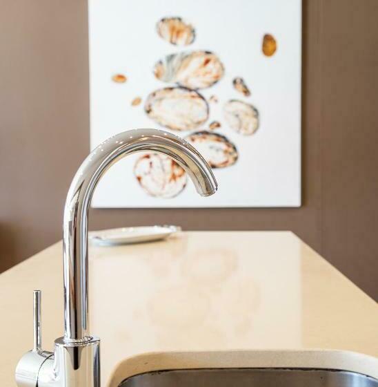 آپارتمان 2 خوابه, Marine Square Luxury Suites