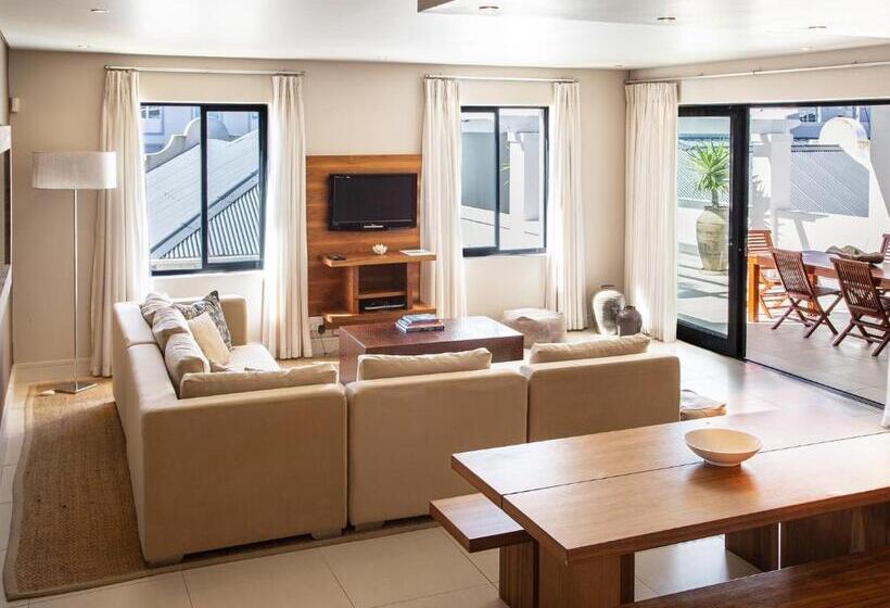 آپارتمان 3 خوابه, Marine Square Luxury Suites