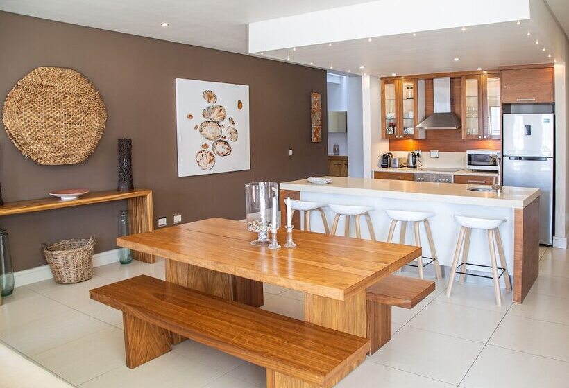 آپارتمان 2 خوابه, Marine Square Luxury Suites