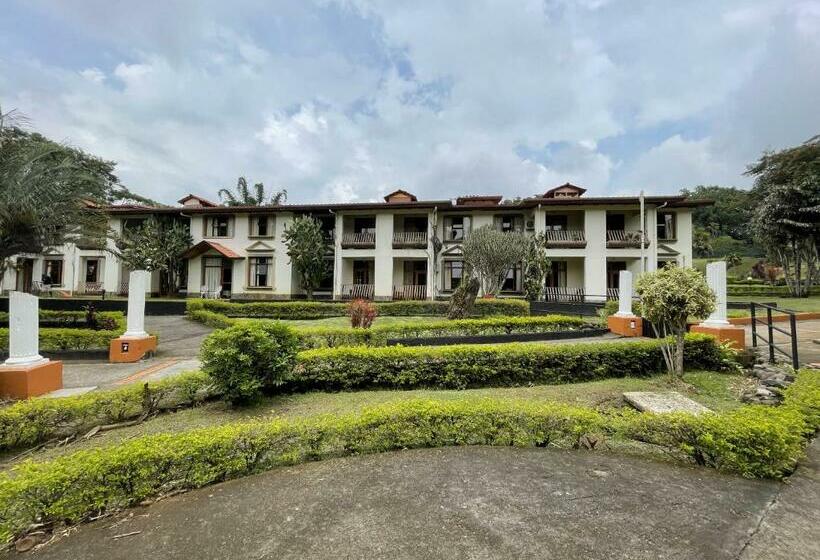 سوییت جونیور سوپریور, Martino Spa And Resort