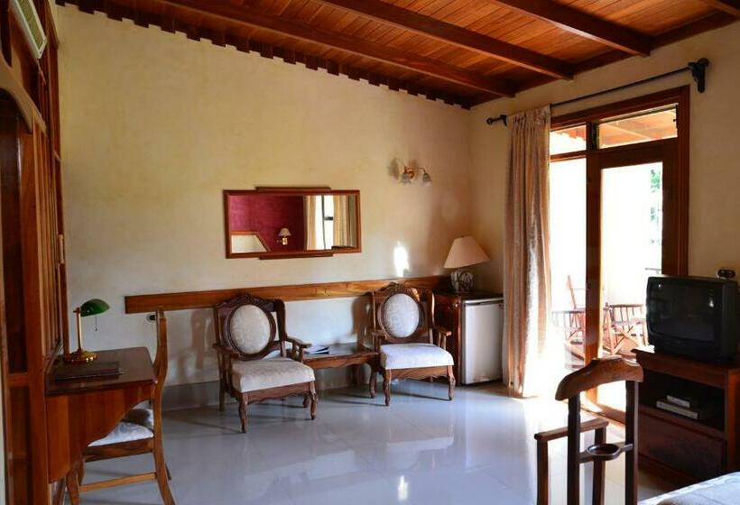 سوییت جونیور سوپریور, Martino Spa And Resort