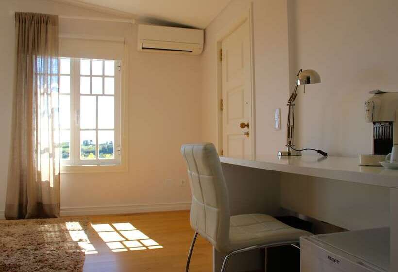 سوییت دوبلکس, Quinta Tagus