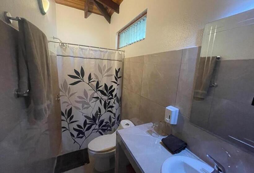 اتاق سوپریور سه تخته, Villas Macondo