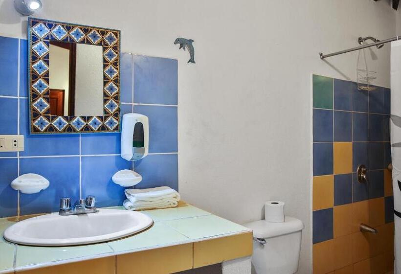 اتاق اکونومی, Villas Macondo