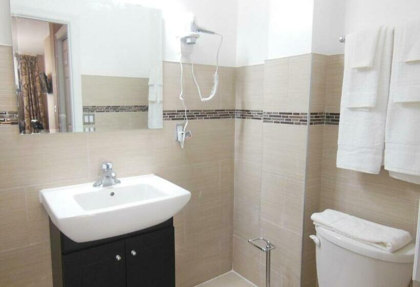 اتاق استاندارد, Nu Hotel Toronto Airport