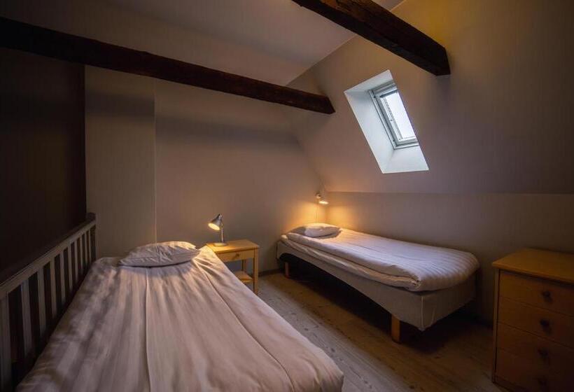 استودیوی استاندارد, Stora Torget   Visby Lägenhetshotell