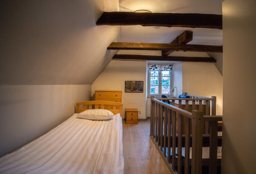 استودیوی استاندارد, Stora Torget   Visby Lägenhetshotell