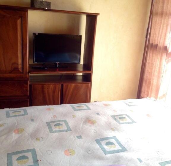 اتاق استاندارد با تخت بزرگ, Aparthotel Villa Pacande & Suites