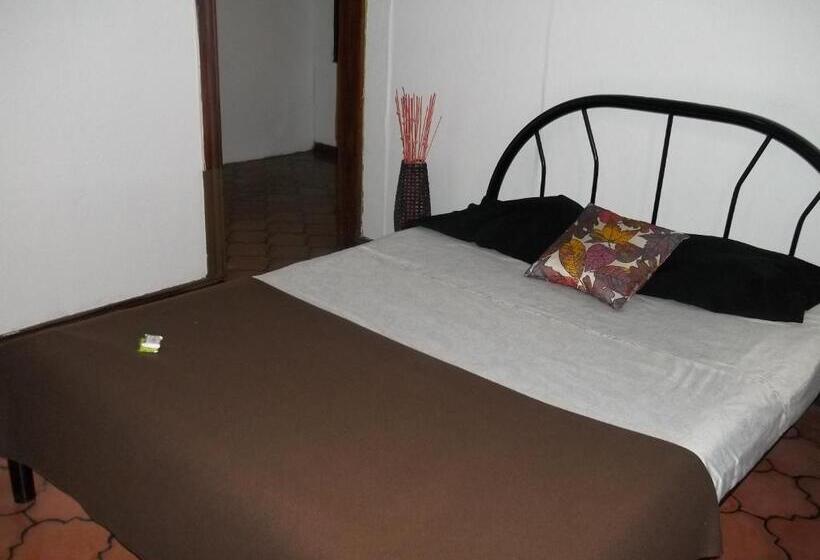 اتاق اکونومی, Aparthotel Villa Pacande & Suites