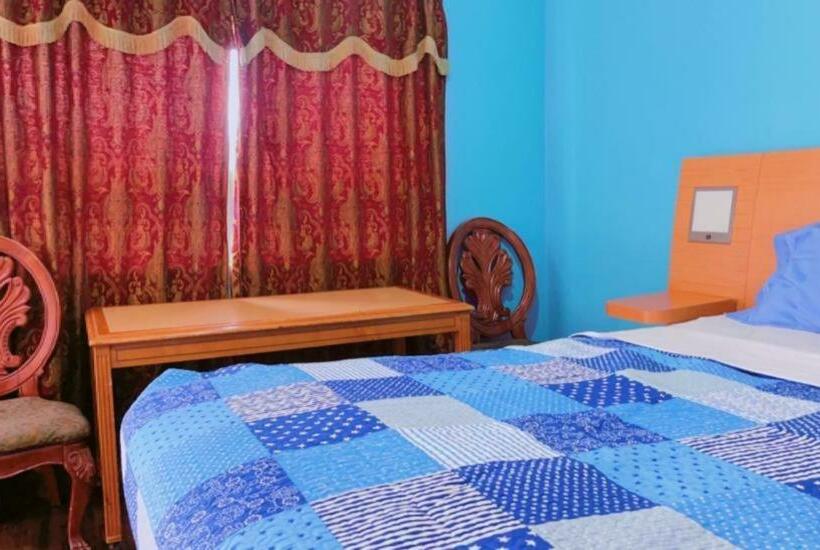 اتاق استاندارد با تخت بزرگ, Crestwood Motel