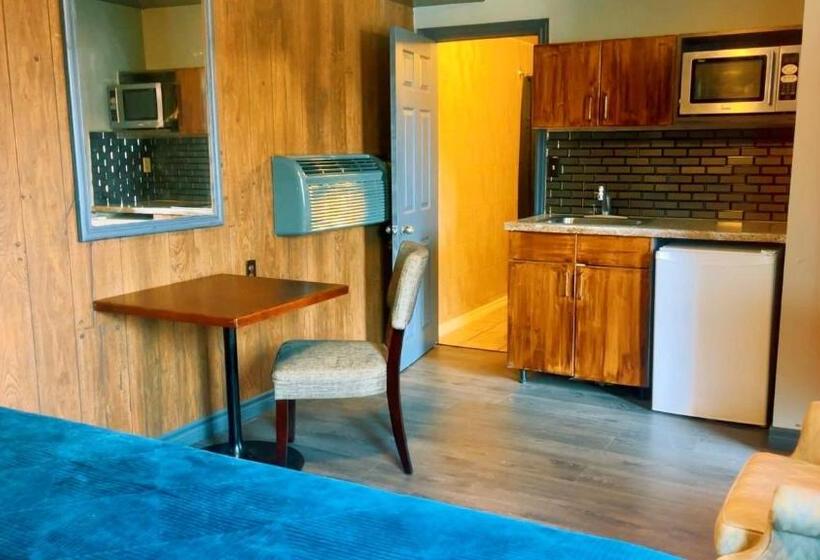 استودیو استاندارد با تخت کینگ, Crestwood Motel