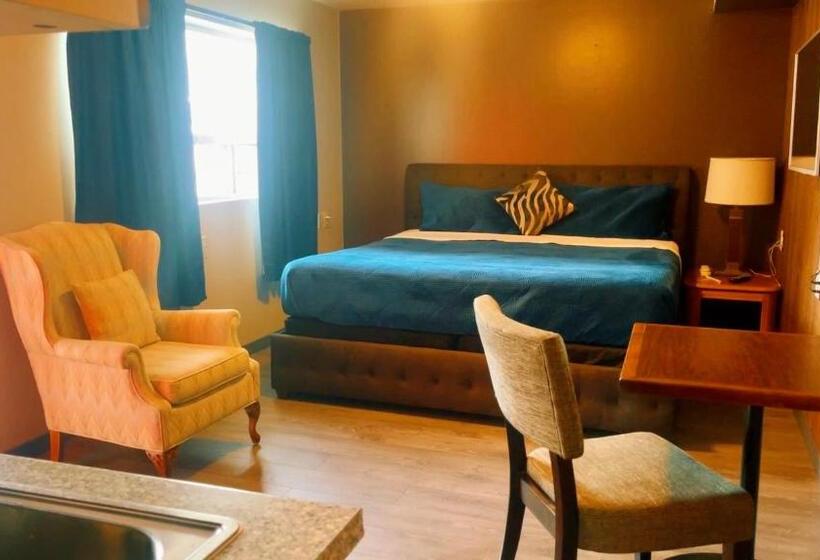 استودیو استاندارد با تخت کینگ, Crestwood Motel