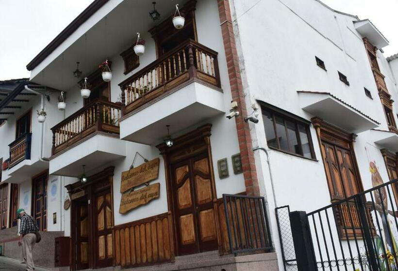 اتاق خانوادگی, Balcones Del Ayer
