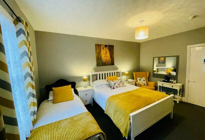 اتاق استاندارد, Bryncelyn Guesthouse