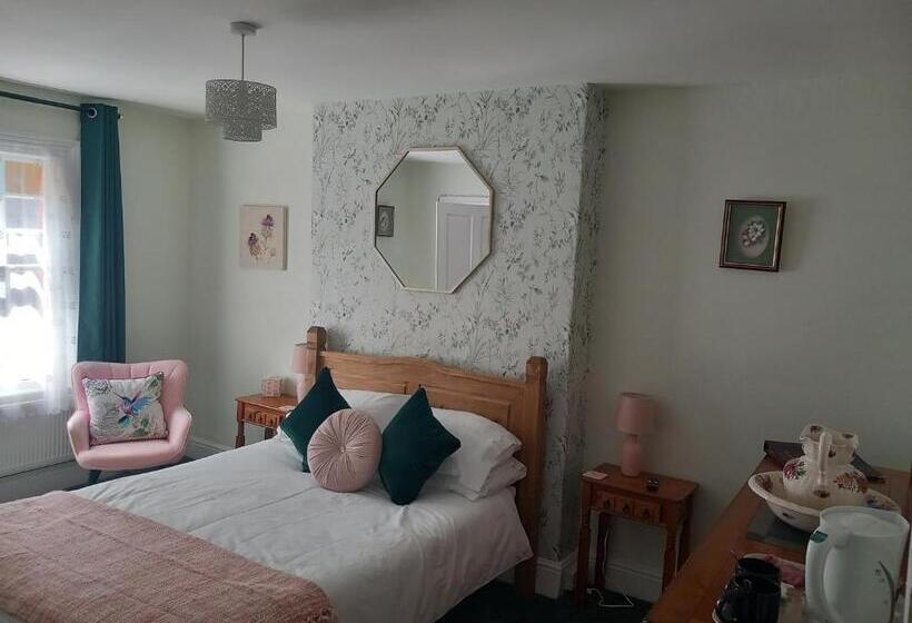 اتاق استاندارد, Bryncelyn Guesthouse