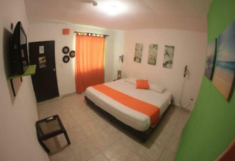 اتاق استاندارد, Taganga Dive Inn