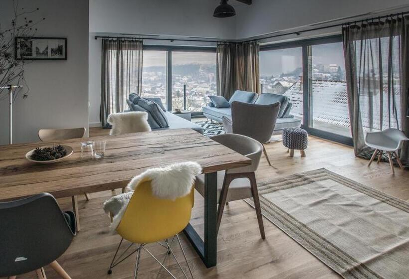 آپارتمان 1 خوابه با چشم‌انداز, The Pines Boutique Villa