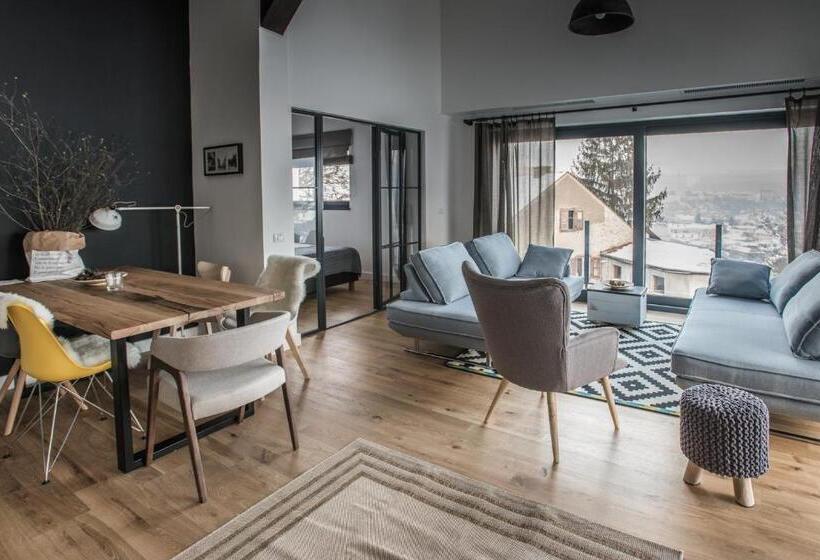 آپارتمان 1 خوابه با چشم‌انداز, The Pines Boutique Villa