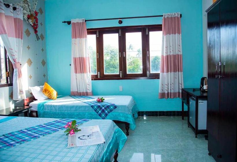 اتاق لوکس سه تخته, Song Huong Hotel Mui Ne
