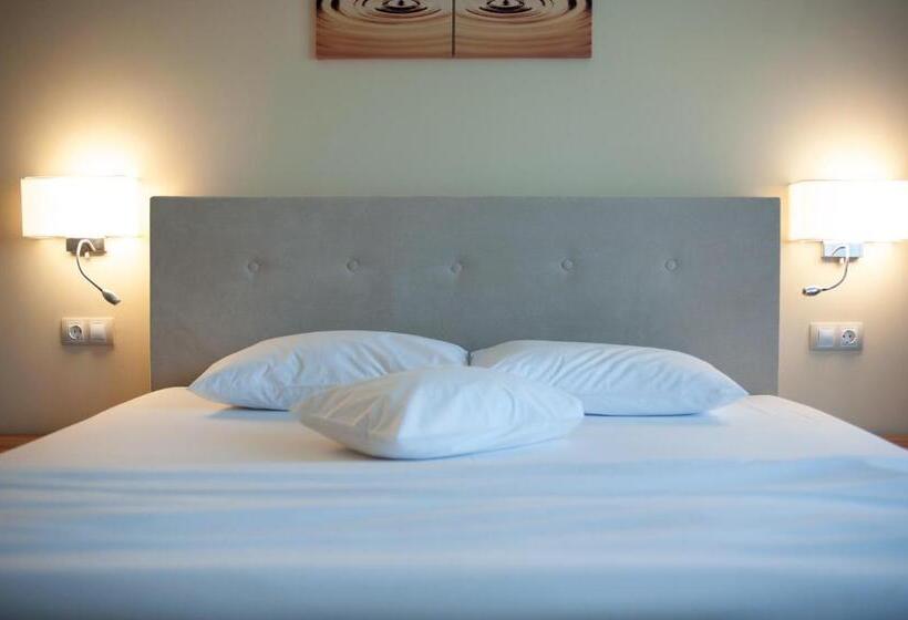 اتاق استاندارد, Bruxelles Guesthouse Craiova