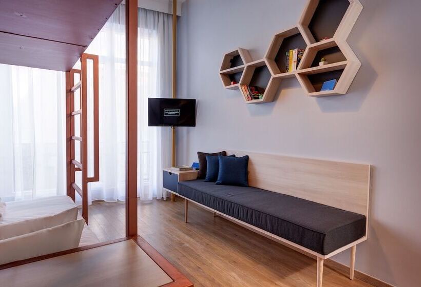 اتاق استاندارد, Colors Urban Hotel Thessaloniki