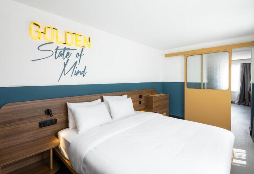 سوئیت با تخت بزرگ, Colors Urban Hotel Thessaloniki