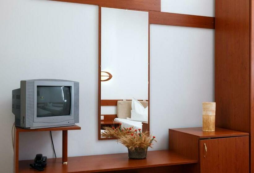 اتاق استاندارد با بالکن, 2d Resort And Spa
