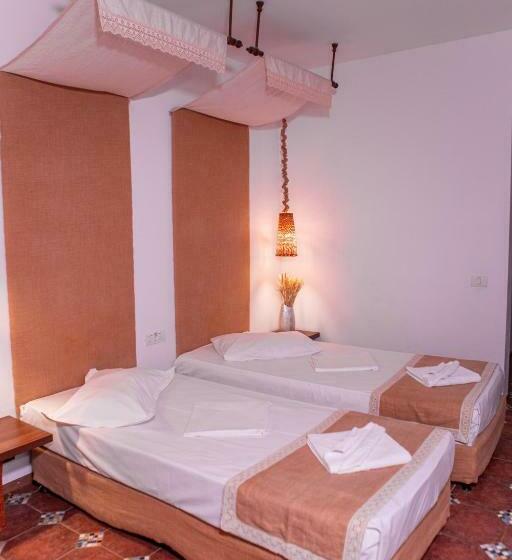 اتاق استاندارد با بالکن, 2d Resort And Spa