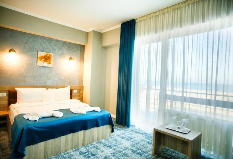 اتاق استاندارد با بالکن و چشم‌انداز دریا, Agapi Mamaia