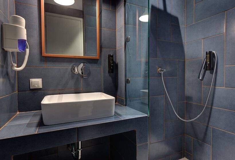 اتاق استاندارد, Colors Urban Hotel Thessaloniki