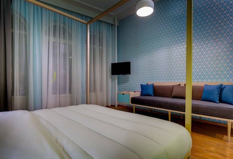 اتاق استاندارد, Colors Urban Hotel Thessaloniki