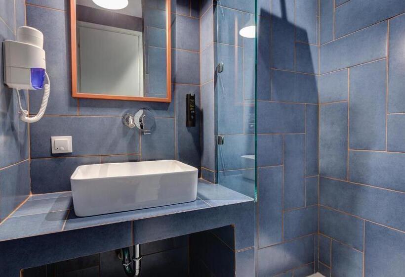 اتاق استاندارد, Colors Urban Hotel Thessaloniki