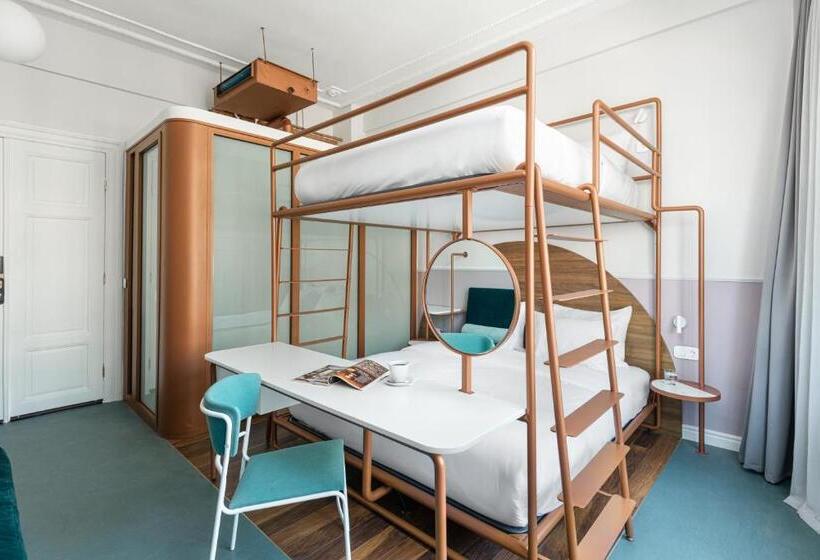 اتاق استاندارد, Colors Urban Hotel Thessaloniki