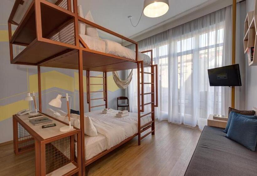 اتاق استاندارد, Colors Urban Hotel Thessaloniki
