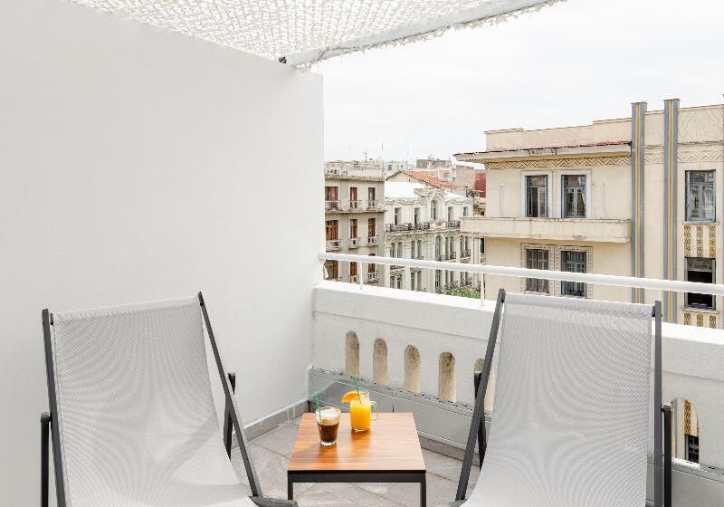 سوئیت با تخت بزرگ, Colors Urban Hotel Thessaloniki