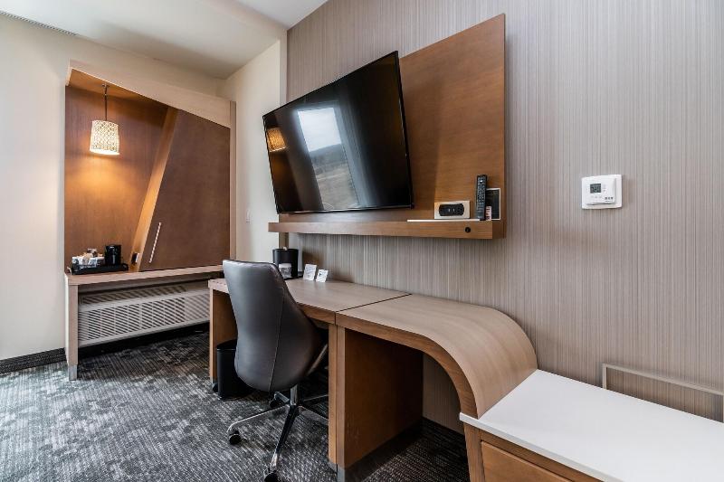 اتاق استاندارد با چشم‌انداز شهر, Colors Urban Hotel Thessaloniki