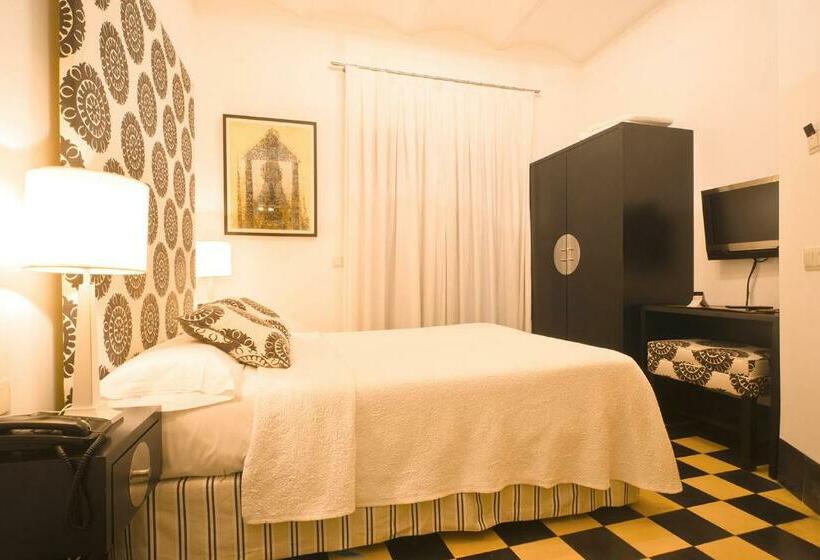 스탠다드 룸, Hostal Casa Alborada