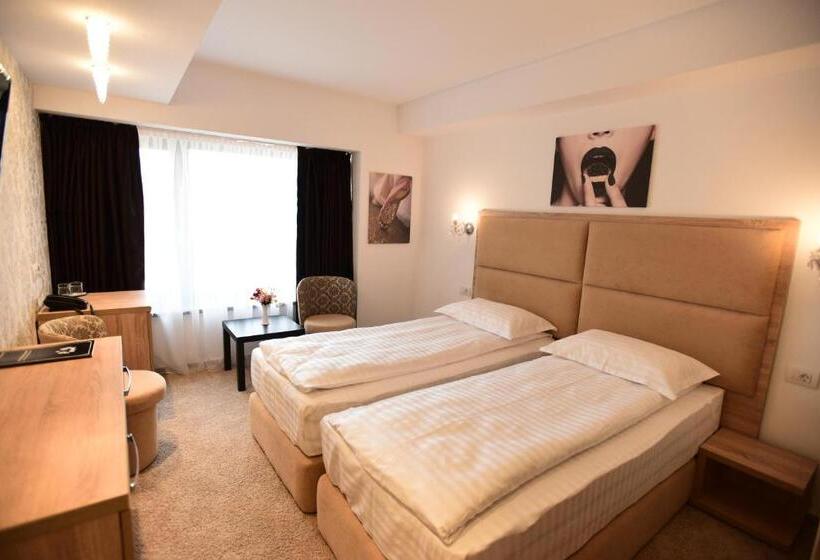 اتاق استاندارد, La Rocca Boutique