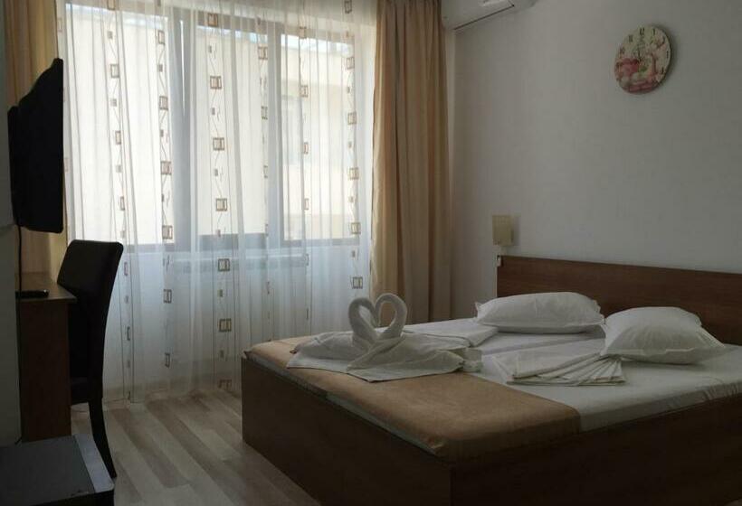اتاق استاندارد, Mihaela