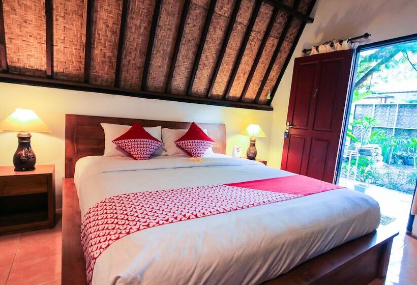Номер Deluxe, Reddoorz At Ocean 2 Gili Trawangan