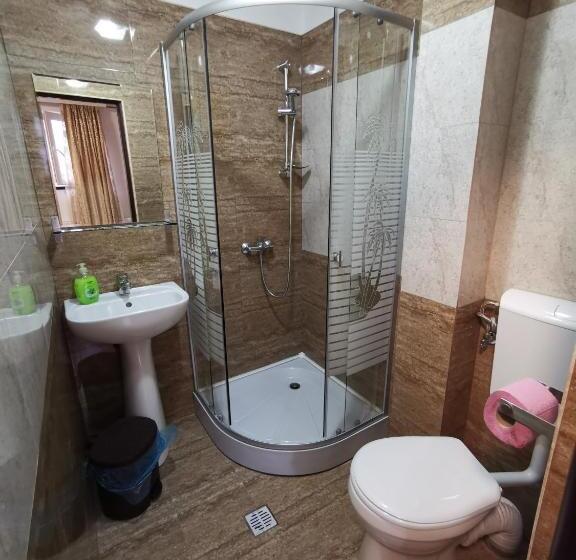اتاق استاندارد یک نفره, Joe Hostel