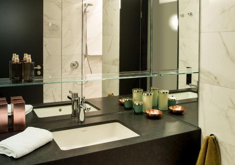 اتاق خانوادگی, Adina Apartment Hotel Frankfurt Westend