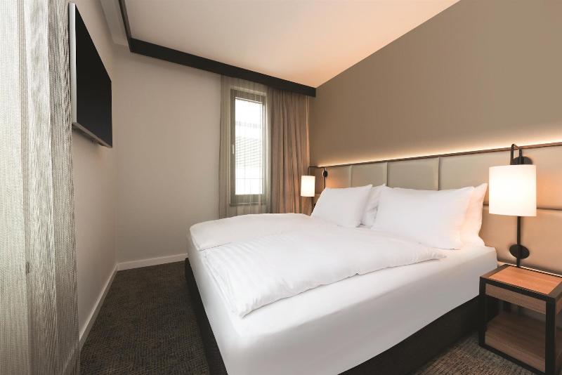 اتاق خانوادگی, Adina Apartment Hotel Frankfurt Westend